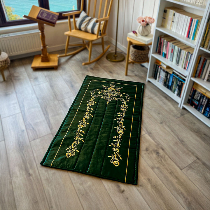 Green Velvet Islamic Prayer Rug with Gold Embroidery – WAS017