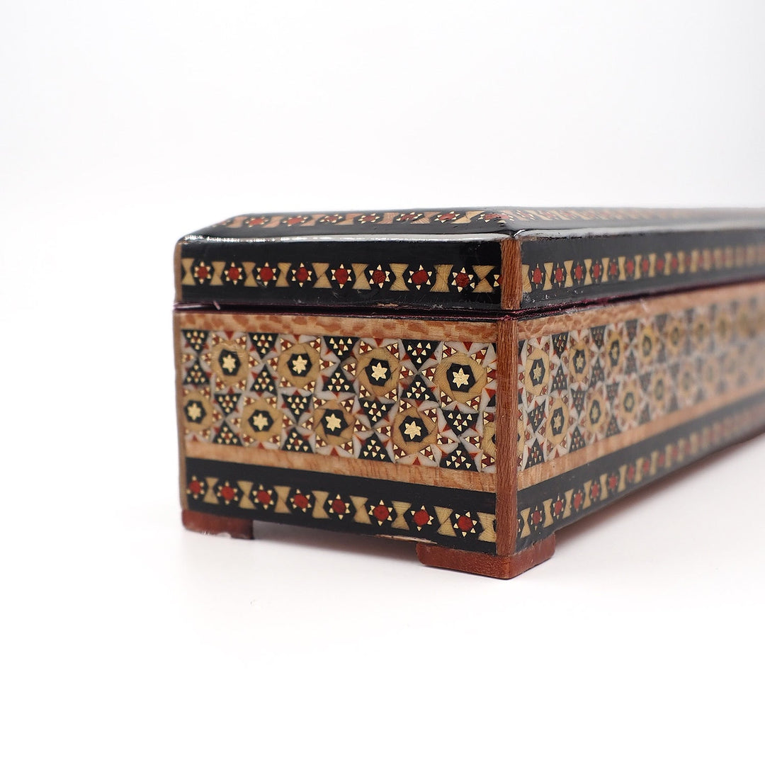 Traditional Motif | Handcrafted Hatem-Inlaid Wooden Box - WAAH094