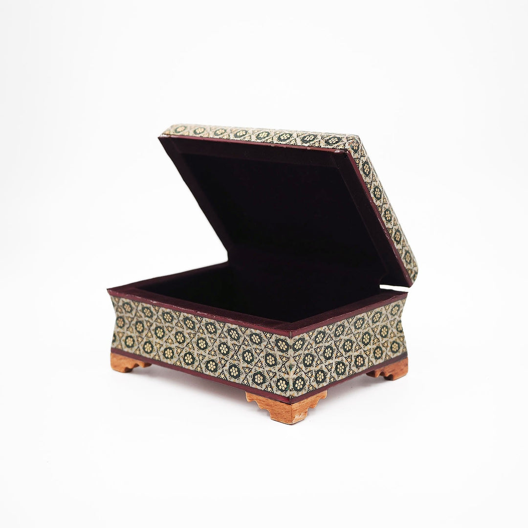 Traditional Motif | Handcrafted Hatem-Inlaid Wooden Box - WAAH130