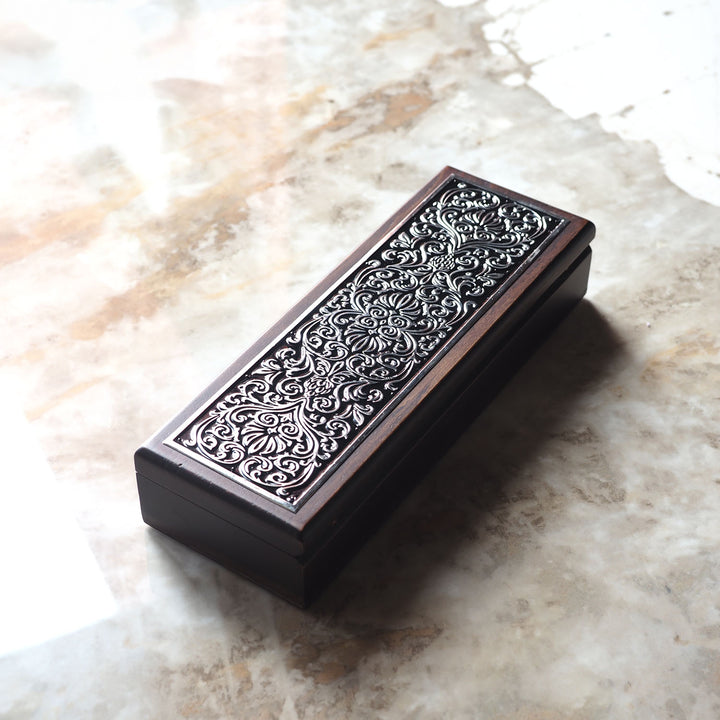 Exclusive Silver Inlaid Wooden Tasbeeh Box  – WAP018
