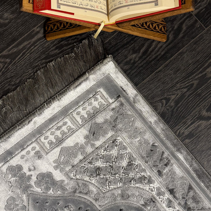 Liva Islamic Prayer Rug – WAS038