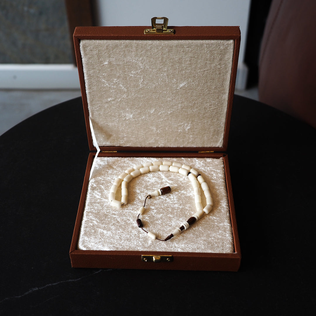 Exclusive Leather-Covered Wooden Tasbeeh Box – WATD322
