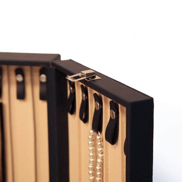 Exclusive Leather-Covered Wooden Tasbeeh Case – WATD380