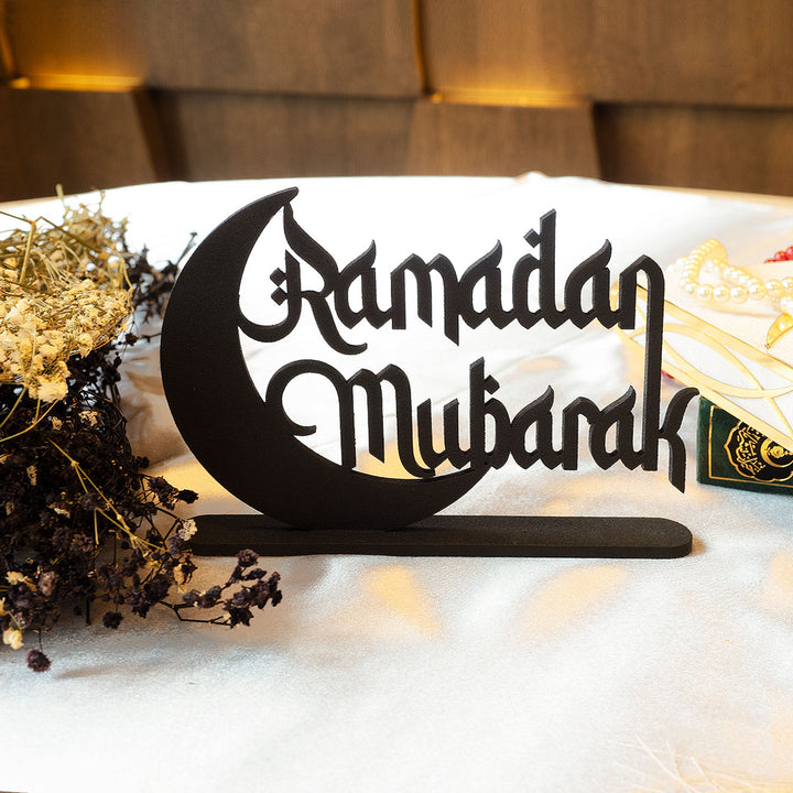 Décoration de table en métal Ramadan Mubarak - WAMH107