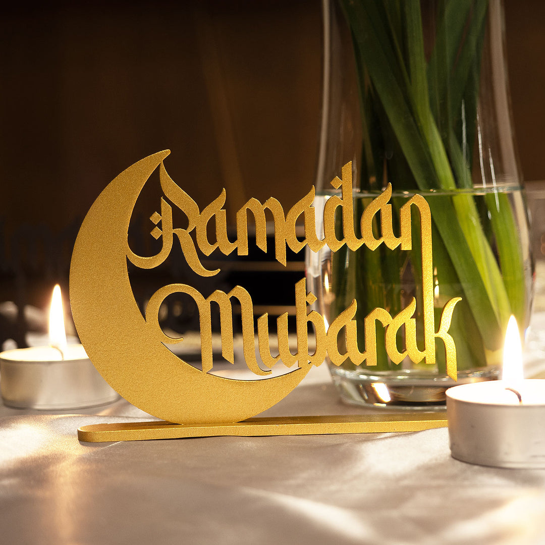 Décoration de table en métal Ramadan Mubarak - WAMH107